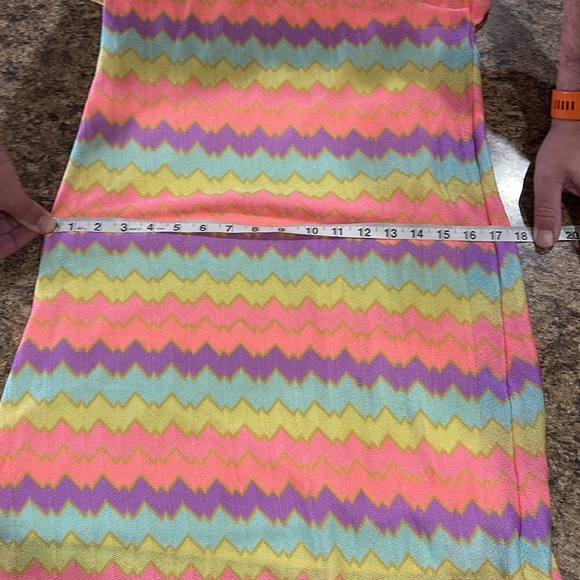 Lilly Pulitzer Laya Chevron Dress Size Medium - Picture 7 of 7